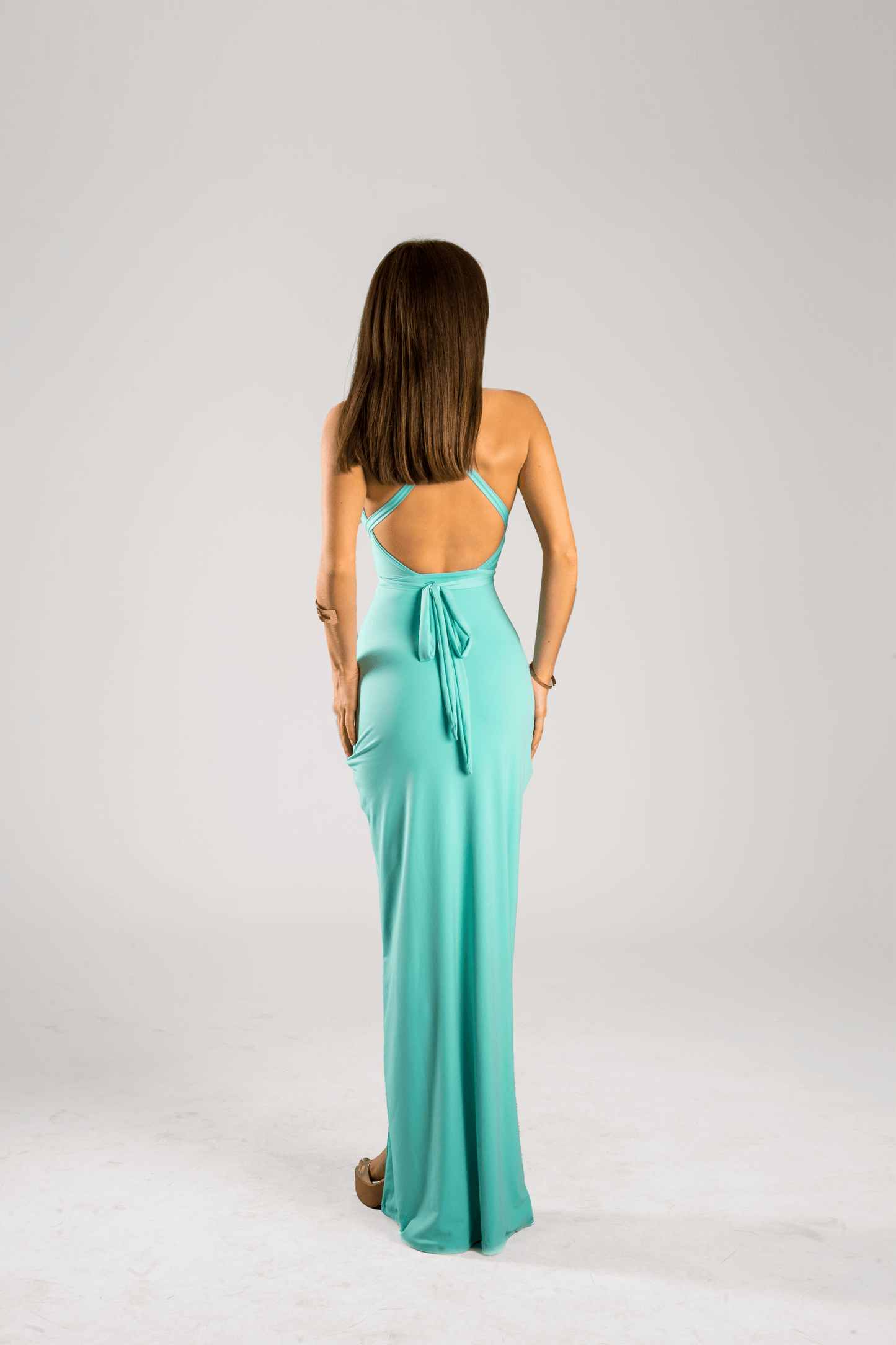 Vestido Venecia turquesa, elegante y ajustado, ideal para gala o graduación. Envío a todo Chile disponible.